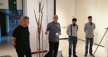 Merészséget sugárzó szoborkiállítás nyílt Csíkszeredában