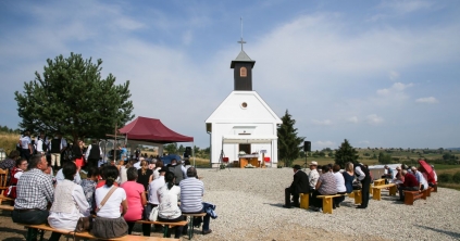 Felszentelték a Szent Ilona-kápolnát Csíkajnádon