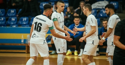 Kezdenek a futsalosok is