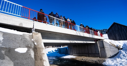 Hivatalosan átadták Hidegségben az új vasbeton hidat