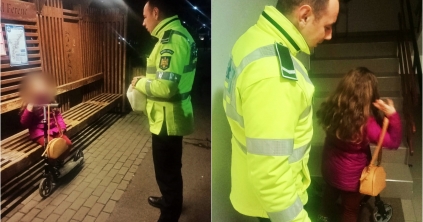 A helyi rendőrök vitték haza az egyedül sírdogáló kislányt, miután az lekéste a mise utáni buszt