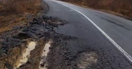 Továbbra is várja a megyei tanács a megyei utakon tapasztalt hibák, fennakadások jelzését