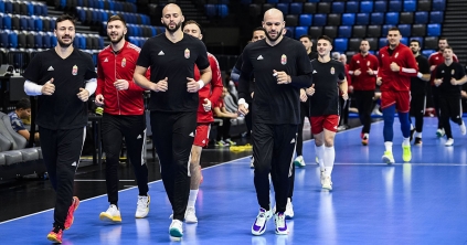 Tatabányáról Párizsba