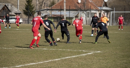 Zeteváralja feladta