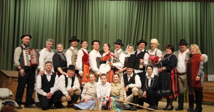 Előadás a Lázár-kastélyban