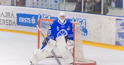 O'Connor, Asuchak és Svetina távozik