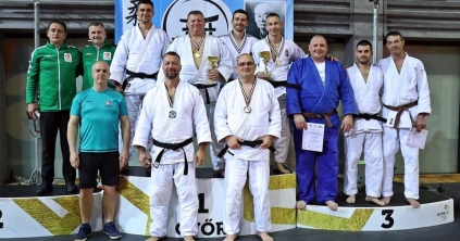 Hat csíki érem Győrből