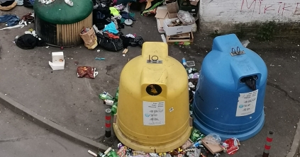 Szemetesek a szemetesek