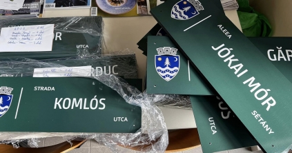 Cserélik az utcanévtáblákat