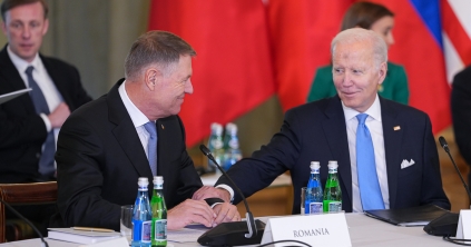 Olyan díjjal tüntetik ki Klaus Iohannist, amit már Joe Biden is megkapott