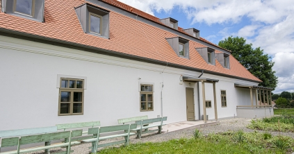 Növekvő érdeklődés, hiányos bútorzat