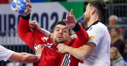 Bánhidi Bence: szurkoljatok, székelyek!