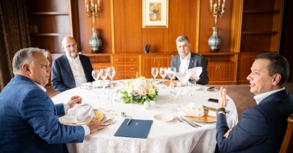 Marcel Ciolacu miniszterelnökkel találkozik pénteken Orbán Viktor