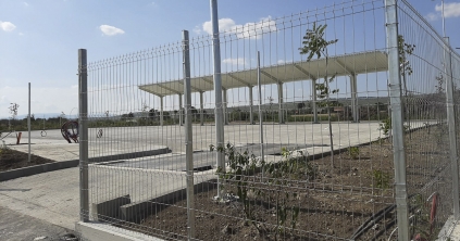 Haladékot kaptak a pályázók