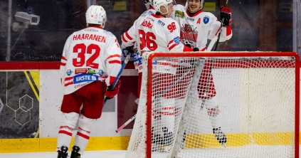 Három győzelem, idegenben