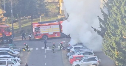 Két autó lángra kapott Csíkszeredában