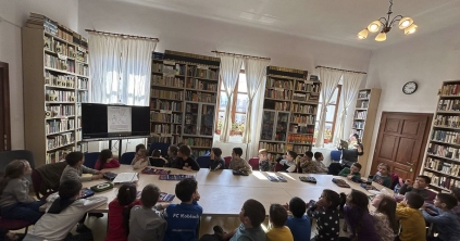 Játékosan tanulnak románul