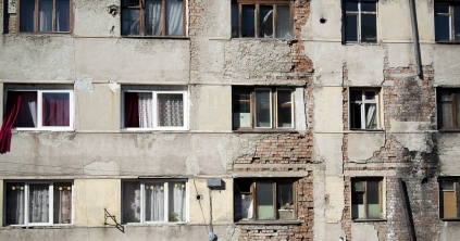 Gordiuszi csomó vízcsövekből és szegénységből