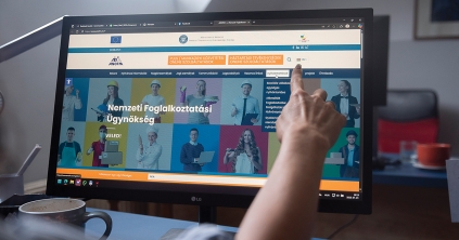 Magyar szóra bírták az ügynökséget