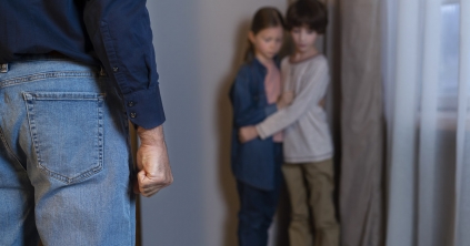 Közel hétszáz családon belüli erőszakkal kapcsolatos eset tíz hónap alatt