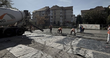 Egyelőre nem használhatják az udvart a diákok