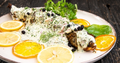 Pisztráng egyben, kapros mártással