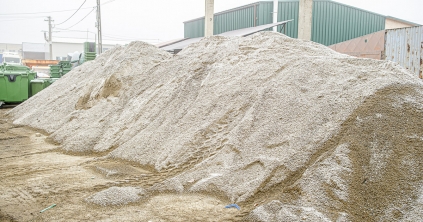 Téli csúszásmentesítés – parajdi só nélkül