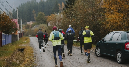 A hideg és az eső ellenére is elfutottak Háromkútra
