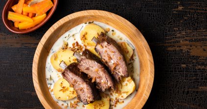 Füstölt oldalas tárkonyos krumplival