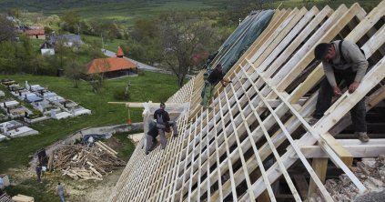 Elkezdték a küsmödi református templom felújítását Elkezdték a küsmödi református templom felújítását
