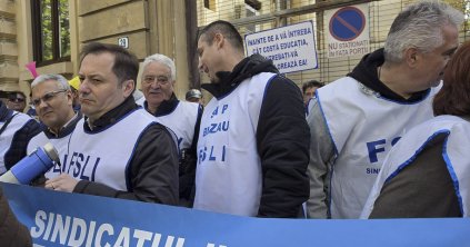 Az új bértörvény ellen fognak tüntetni szerdán