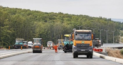 Év végéig elkészülhet a Kolozsvár és Zilah közötti szakasz