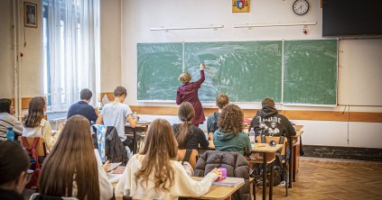 Lejtőn a kisebbségi diákok is