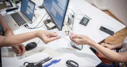 Elektronikus személyivel is igénybe vehető az egészségügyi ellátás