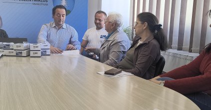 Átadták az első gondosórákat