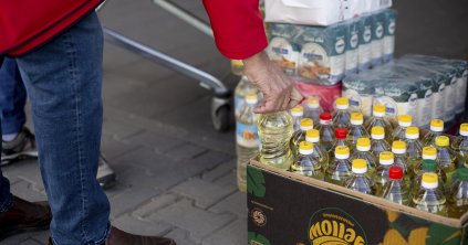 Tartós élelmiszert gyűjtenek