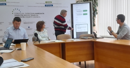 Videó – Civil projektek támogatása: részvételi költségvetést hirdet a megyei tanács