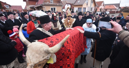 30. Hargita megyei farsangbúcsúztató: még a nehézségeket is kifigurázták a hagyományőrzők