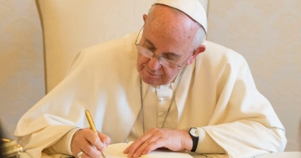 Ferenc pápa az emberiség vereségének nevezte az ukrajnai háborút