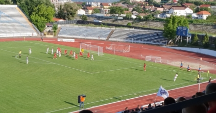 Jól vette az első akadályt az SZFC