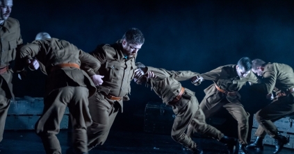 Sors-kanyar: Történelem drámában, táncban