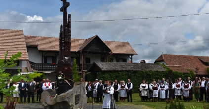 Hitben és nemzettudatban megerősödve ünnepelték az összetartozást