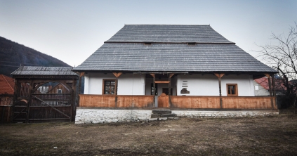 A csíkmenasági Adorján-ház