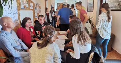 Összehozták a munkaadókat a munkakeresőkkel