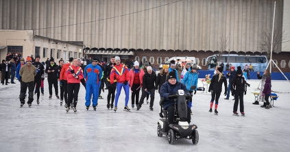 Sikeres gyorskorcsolyaversenyt rendeztek Csíkszeredában