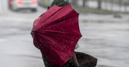 Záporok, zivatarok és viharok – ilyen időjárást hoz a hétvége