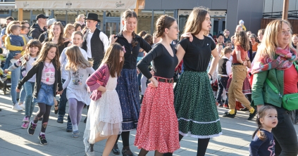 Ünnepeltek a néptáncosok